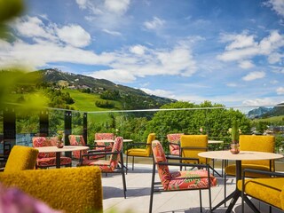 hotel-noa-schladming-skylounge-terrasse-rooftop-5