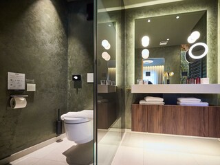 hotel-noa-schladming-suite-badezimmer-4