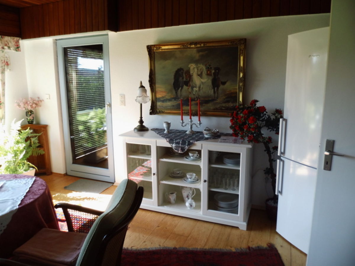 Ferienhaus villa rosa, ostfriesland, nordsee, strandnah frau ...