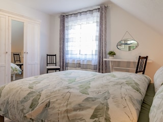 Schlafzimmer Schrank