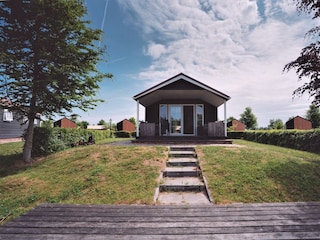 Comfort house for 4 with garden