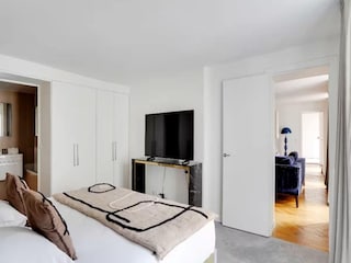 Apartment Paris Features 10