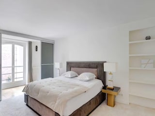 Apartment Paris Features 11