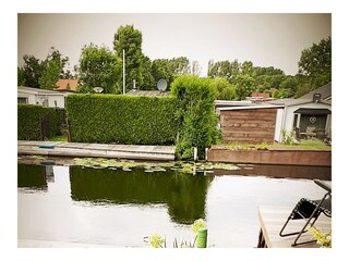 Direkter Wasserblick von der Terrasse