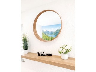 Willkommensgruß mit Bergblick und Blumen (1)