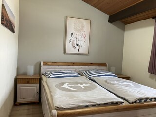 1. Schlafzimmer mit Doppelbett