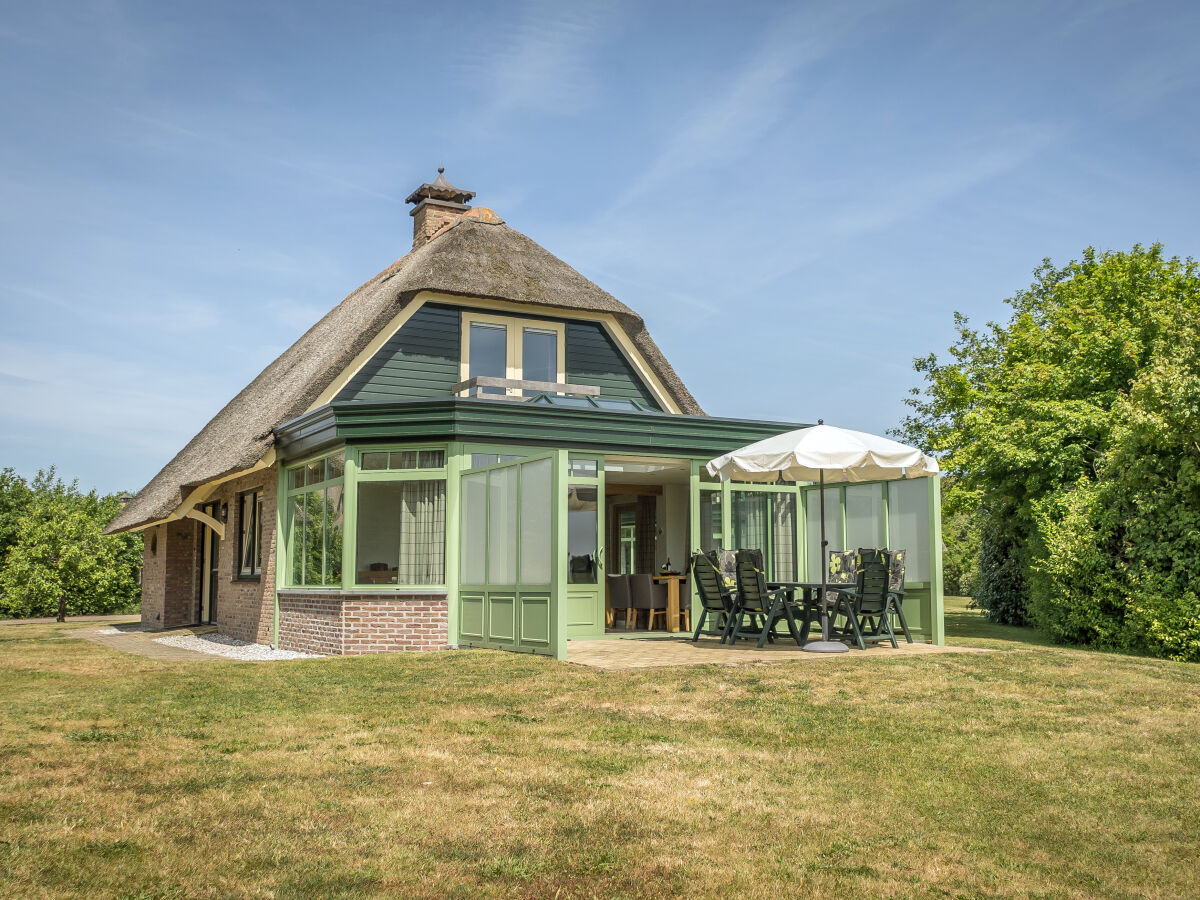 Villa Het Buitenhof mit Wintergarten, De Koog Texel