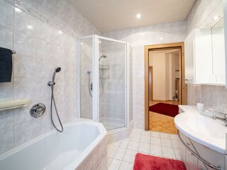 35-3005-web_Matzelsdorferhof_by_Gert_Perauer