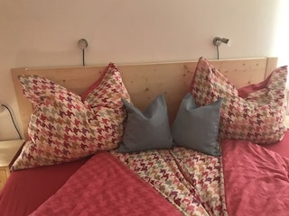 App Maron Schlafzimmer 3NEU