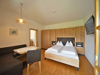 Typ B Wohn-Schlafzimmer Nr.4