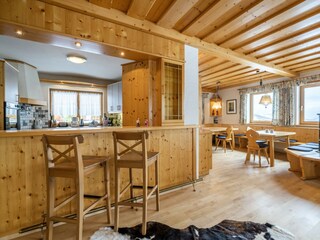 Heidi Lodge Essbereich_by_Gert_Perauer