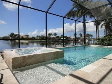 Villa Amazing am Wasser