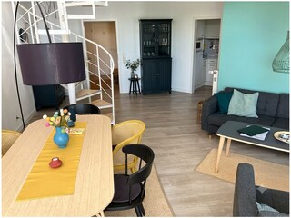Blick ins Wohnzimmer