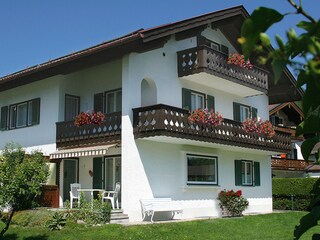 Balkone mit Karwendelblick