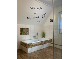 Vollbad im Obergeschoss