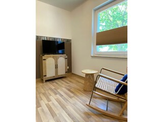 Schlafzimmer mit Fernseher