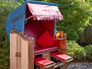 Terrasse mit Strandkorb
