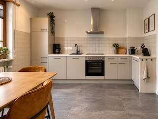 Apartment Ediger-Eller Kitchen 19