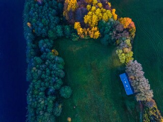 ...Beniaskie! in einsamer Natur direkt am See...