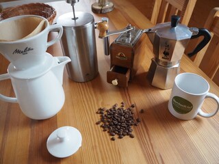 Für einen guten Kaffee auf der See-Veranda...