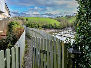 Holiday house Fowey Outdoor Recording 2