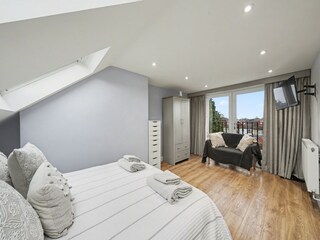 Holiday house Feltham Features 15
