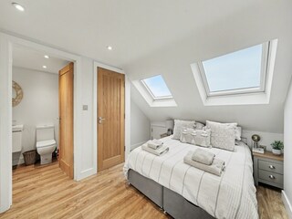 Holiday house Feltham Features 17