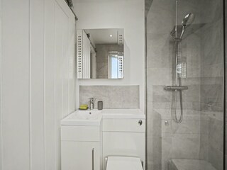 Holiday house Feltham Features 18