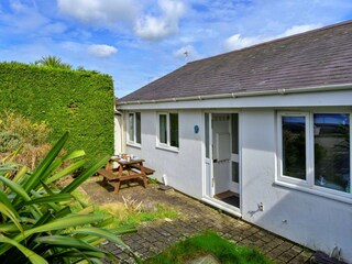 Bungalow Pwllheli Outdoor Recording 3
