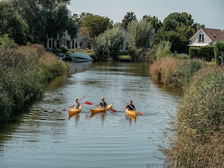 Villa Makkum Environment 19