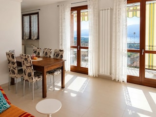 Holiday house Brezzo di Bedero Features 8