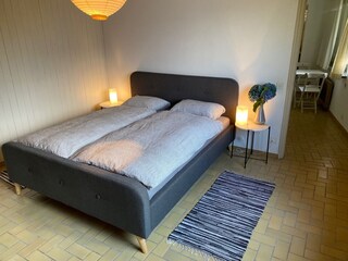 Schlafzimmer Gartenwohnung