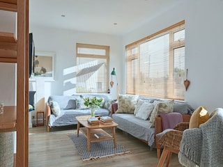 Holiday house Poundstock Features 12