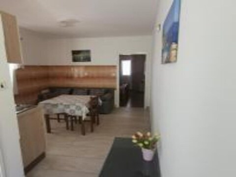 Appartement Apartments Bleuš - One Bedroom Apartment with Balcony and See View 1