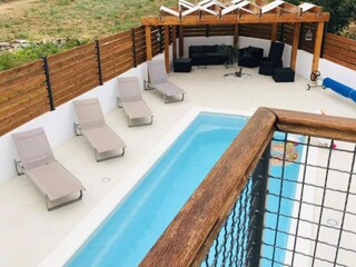 Holiday house Kastel Novi  37