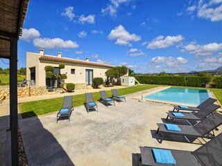 Villa Manacor Outdoor Recording 6