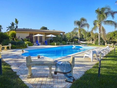 Vakantiehuis Elegante villa, Selinunte-oase