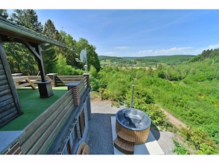 Chalet Rendeux Outdoor Recording 4