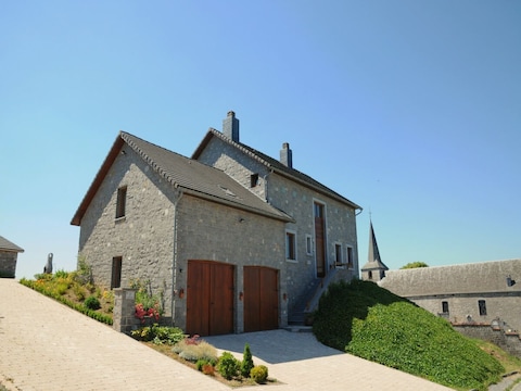 Ferienhaus Steinhaus in Durbuy mit Sauna und Gartenblick