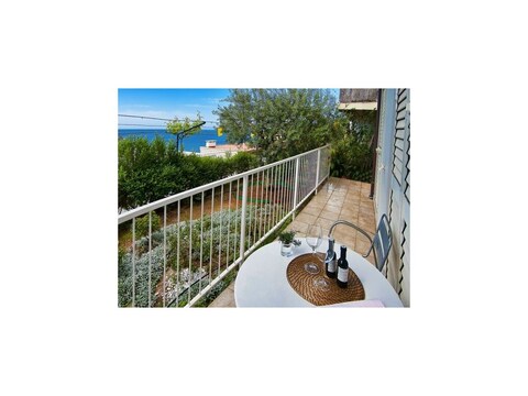 Appartement Apartments Sipa - Garden One Bedroom Apartment with Balcony and Partial Sea View (Apartman C)