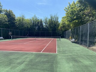 Tennisplatz im Park