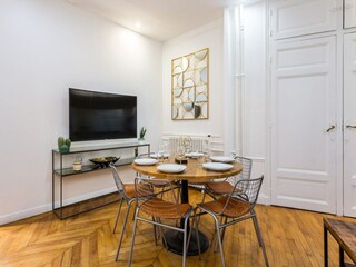 Apartment Paris  2