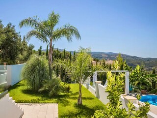 Villa Mandola - Gartenlick