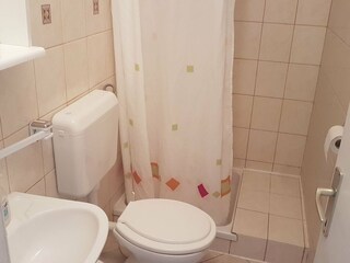 Apartment Lopar Features 17