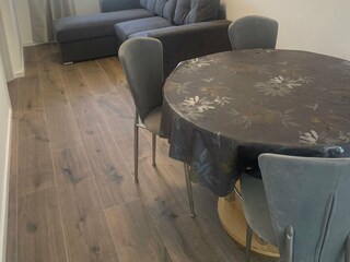 Apartment Lopar Features 5