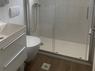 Apartment Lopar Features 17
