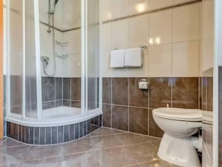 Apartment Kastel Kambelovac Features 13