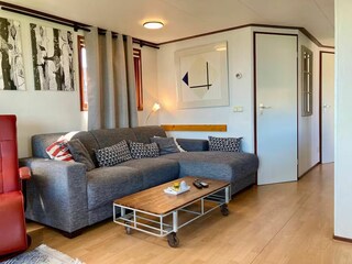 Chalet Anjum Features 8