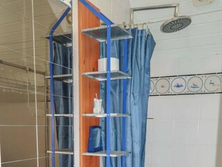 Holiday house Oostmahorn Bathroom 19
