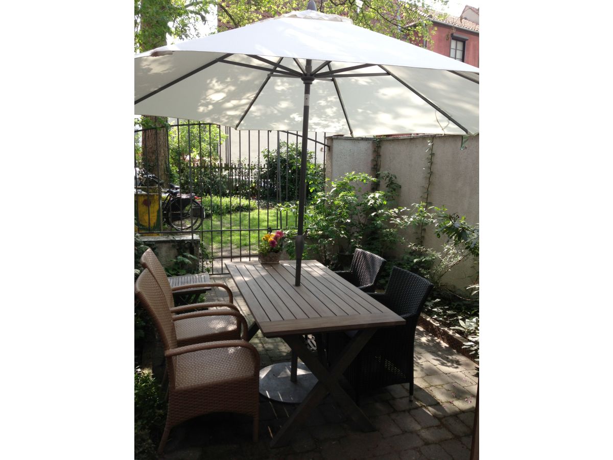 Terrace with view in the garden